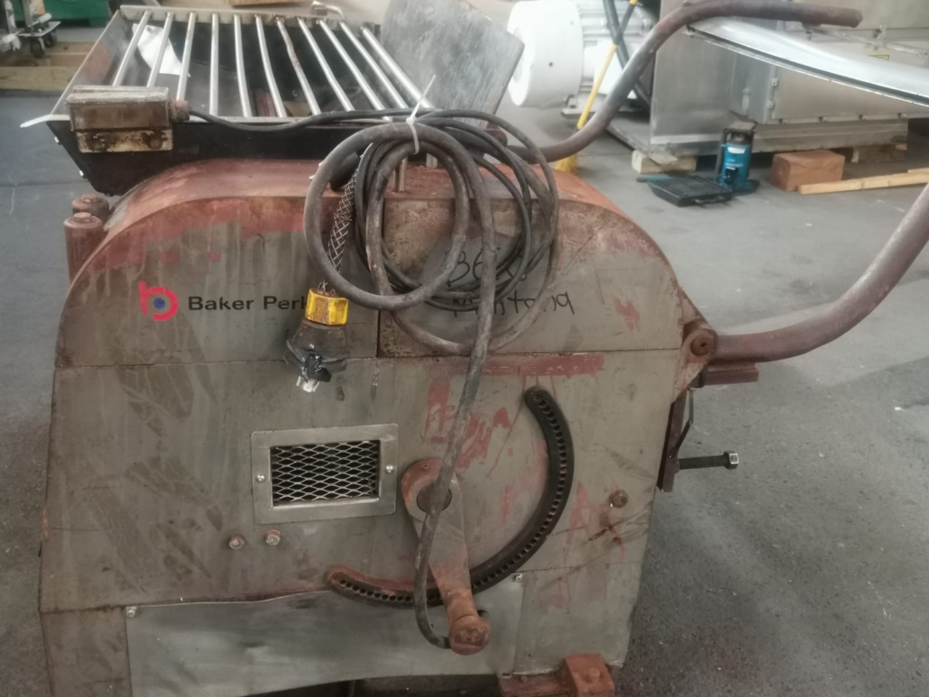 BAKER PERKINS 1 METER ROTARY MOULDER Bakery Equipment & Controls